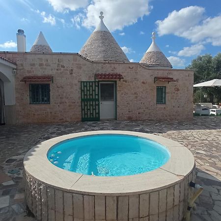 Villa Il Leccio - Trulli Чистернино Екстериор снимка
